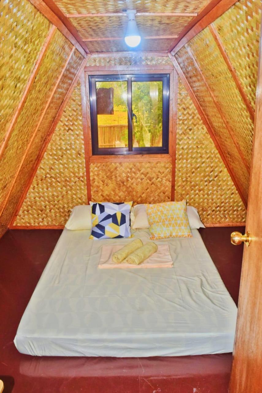Hotel Hiraya Camp Site - Free Use Of Scooter For Nipa Huts El Nido Esterno foto