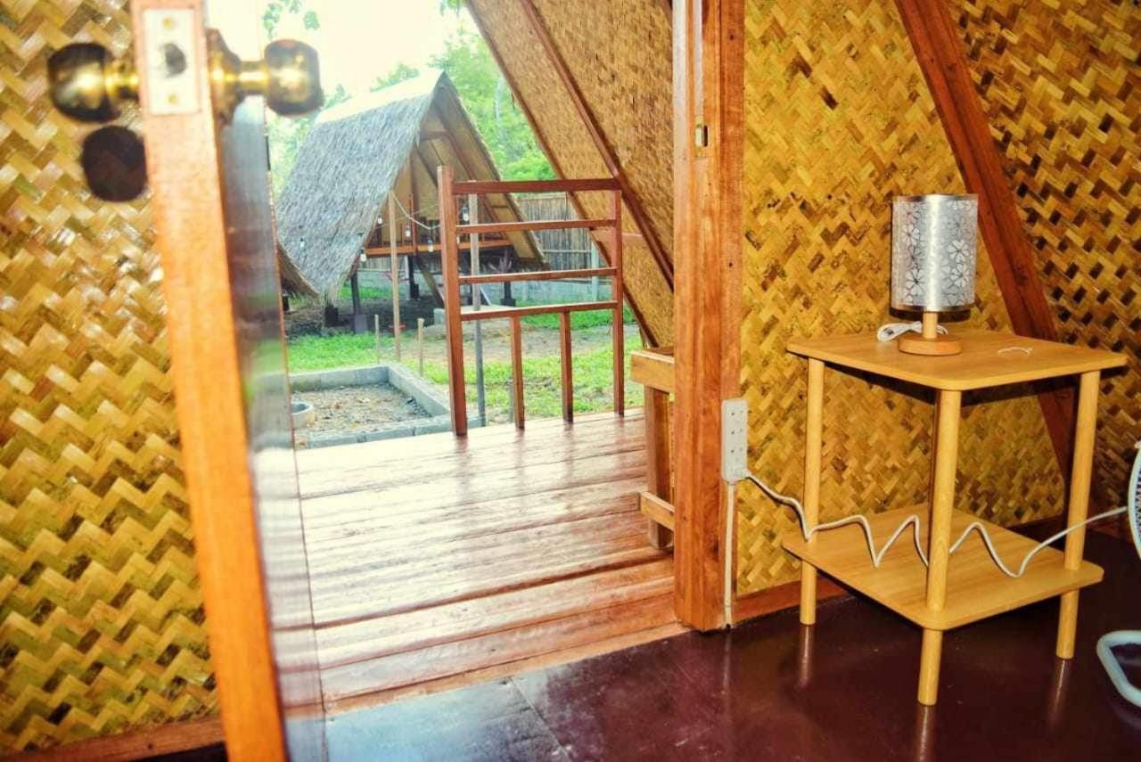 Hotel Hiraya Camp Site - Free Use Of Scooter For Nipa Huts El Nido Esterno foto
